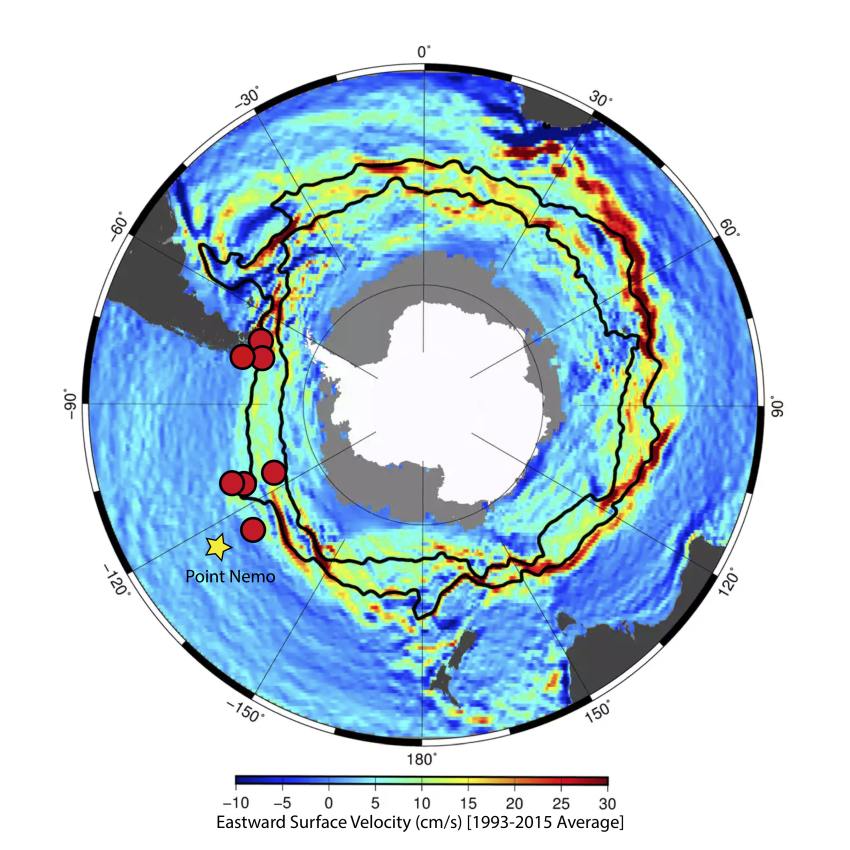 Circular image showing a representation of the bottom of the earth with Antarctica at the centre. The ACC is represented circling the continent with green, orange, and red colours.